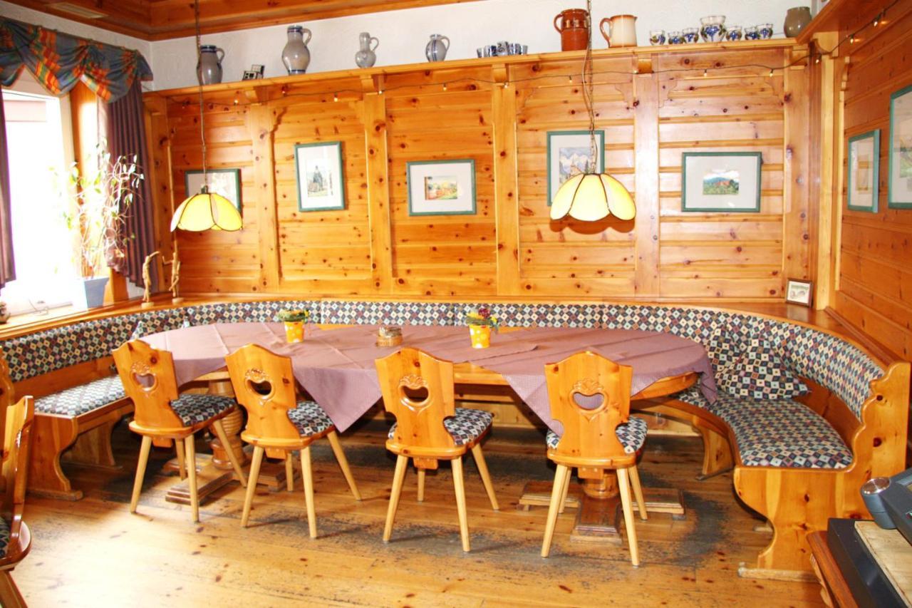 Gaststaette Wicke Hotel Baunatal Bagian luar foto